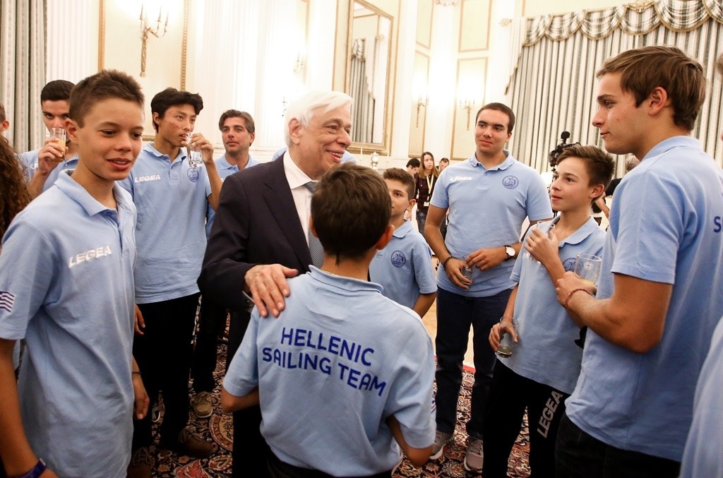 Ο Πρόεδρος της Δημοκρατίας τίμησε τους ιστιοπλόους για τα 51 μετάλλια το 2017