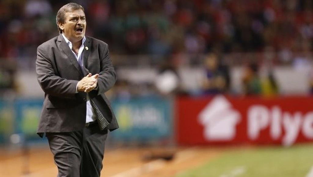 Πήγε για Μουντιάλ και βγήκε… κουρεμένος! (vid)