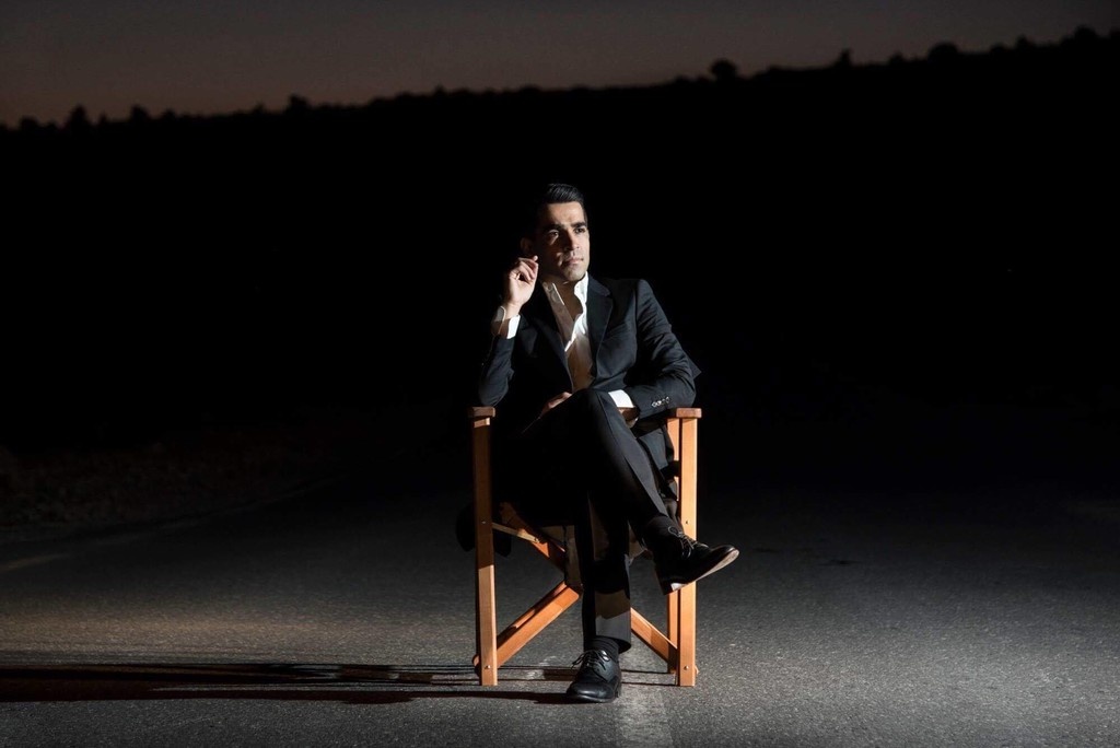 Βασίλης Δήμας: «Ρισκάρει» με το νέο του τραγούδι και αποκαλύπτει άγνωστες πτυχές της ζωής του