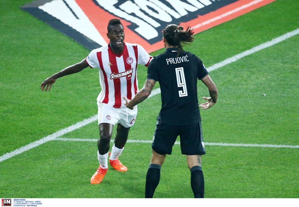 Ολυμπιακός-ΠΑΟΚ: Θερμό επεισόδιο Πρίγιοβιτς-Σισέ!