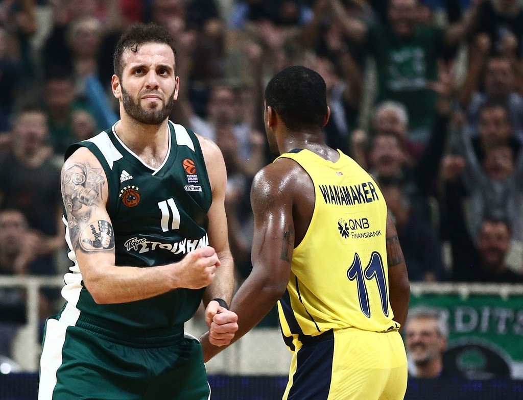 Euroleague: Στην κορυφαία πεντάδα ο Παππάς (pics)