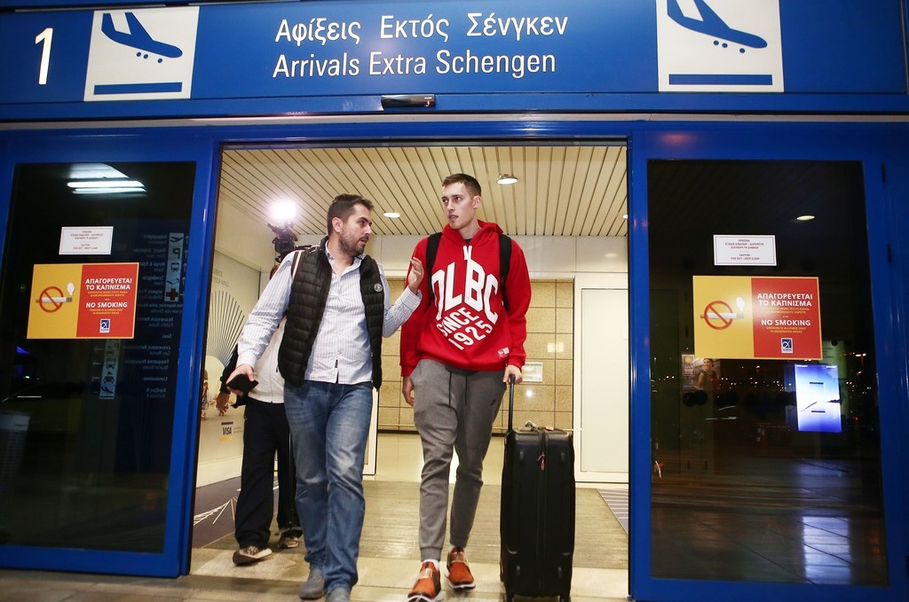 Ολυμπιακός: Στην Αθήνα ο Ουίλτζερ (pics)