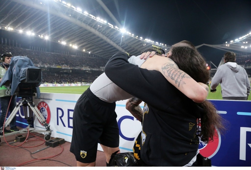 ΑΕΚ-Μίλαν: «Τρελάθηκε» ο Βράνιες (pics)