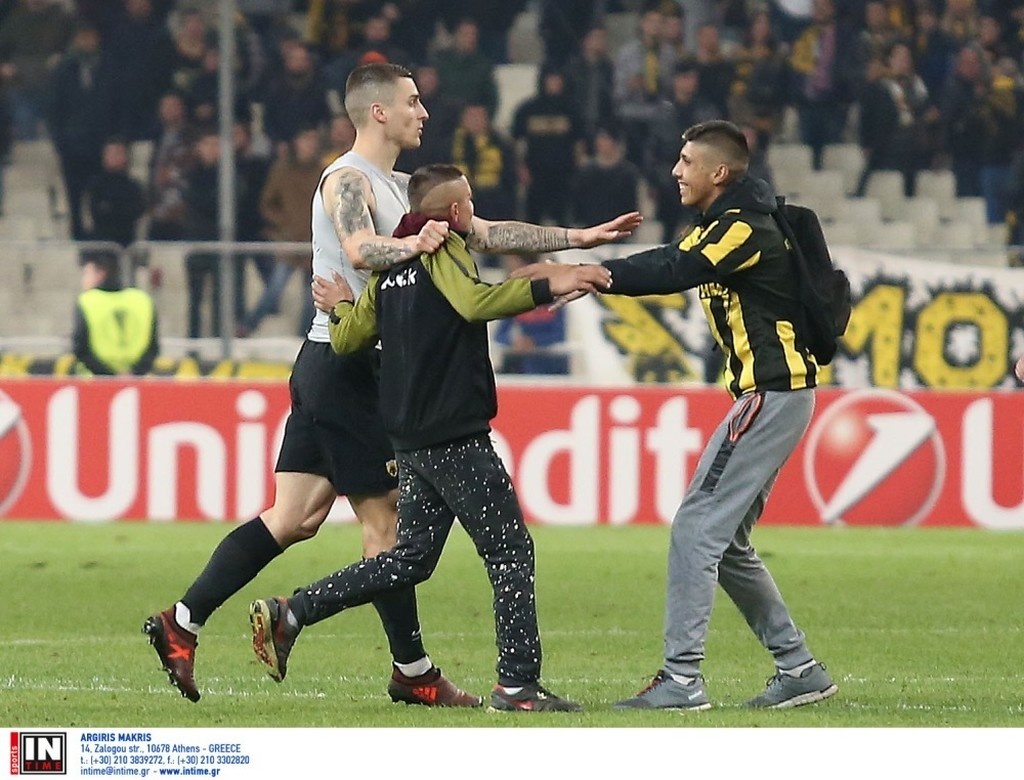 ΑΕΚ-Μίλαν: «Τρελάθηκε» ο Βράνιες (pics)
