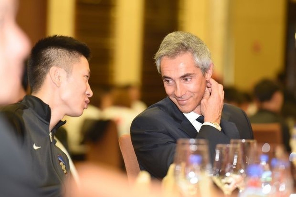 Τιανγίν Κουανιάν: Έκπληξη με Πάουλο Σόουζα! (photos)