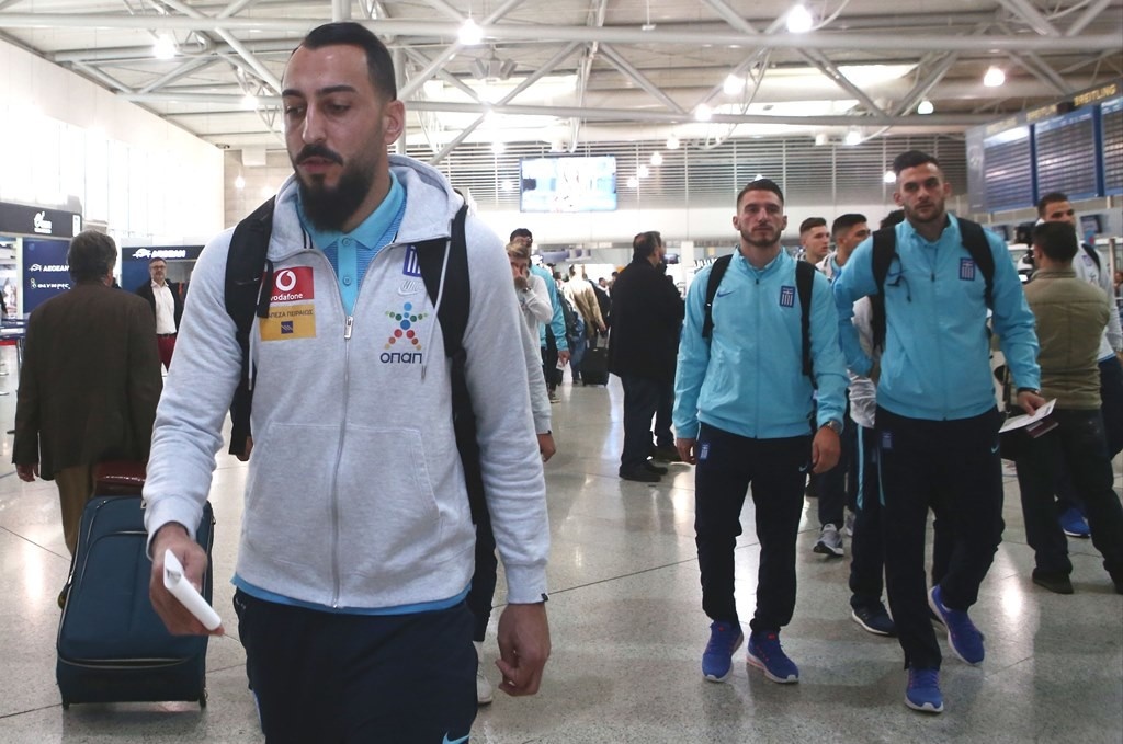 Κροατία - Ελλάδα: «Πέταξε» για Ζάγκρεμπ η Εθνική (photos)