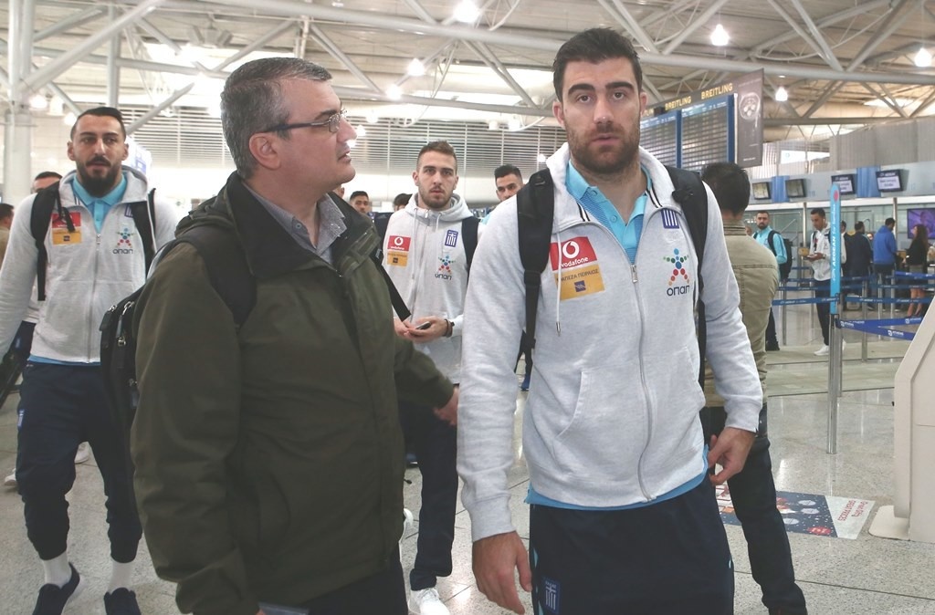Κροατία - Ελλάδα: «Πέταξε» για Ζάγκρεμπ η Εθνική (photos)