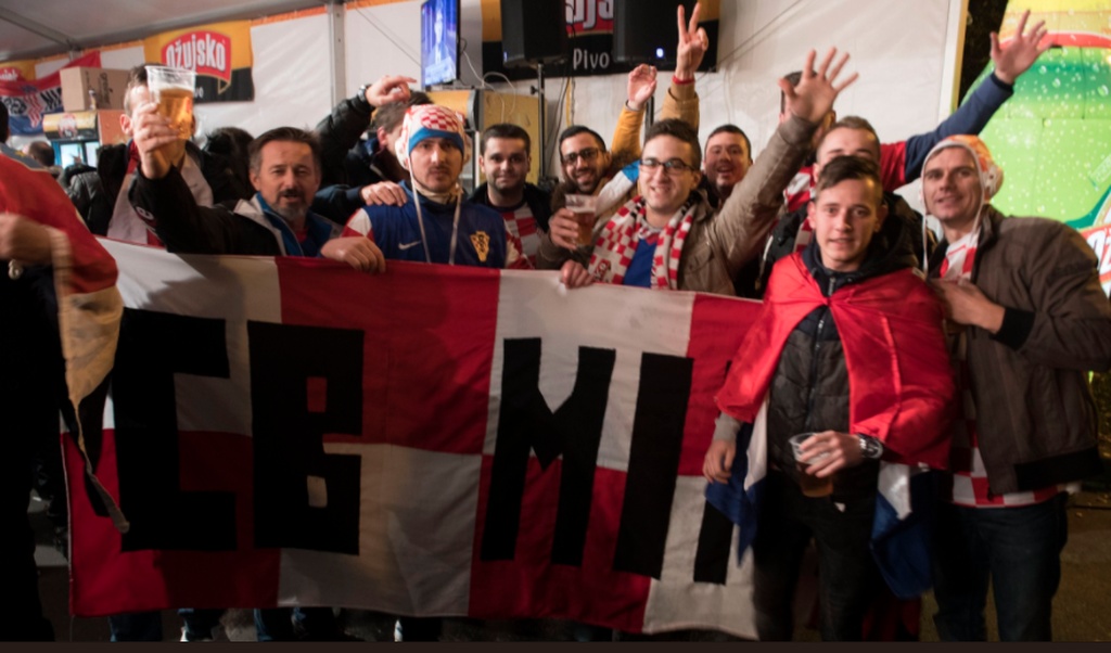 Κροατία-Ελλάδα: H ατμόσφαιρα στο «Μάξιμιρ» (pics,vid)