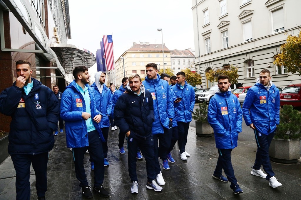 Κροατία-Ελλάδα: Η βόλτα των διεθνών στο Ζάγκρεμπ (pics+vid)