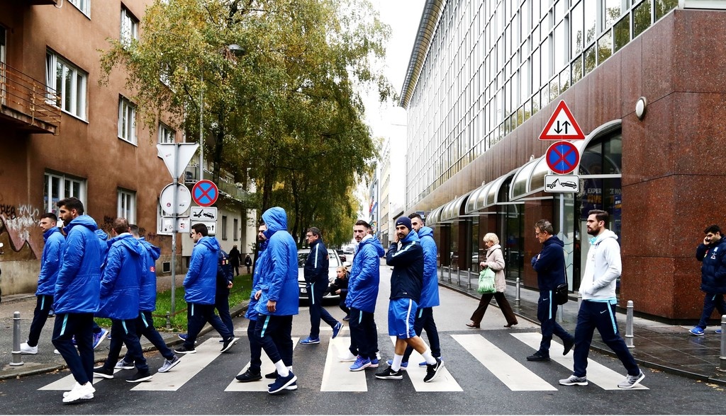 Κροατία-Ελλάδα: Η βόλτα των διεθνών στο Ζάγκρεμπ (pics+vid)