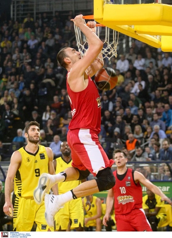 Γι' αυτόν θα δει το Ολυμπιακός-Παναθηναϊκός σκάουτερ του ΝBA