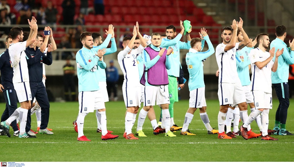 Ελλάδα-Κροατία: Ανατριχίλα με τον Εθνικό Ύμνο στο φινάλε του αγώνα! (pics)