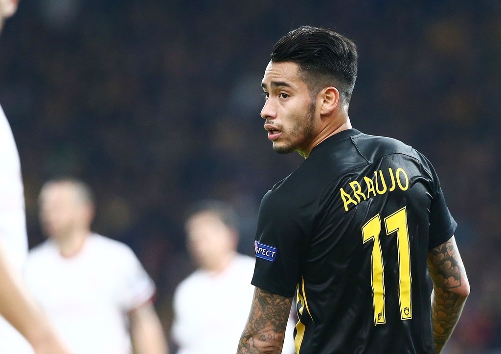 Μαζί θα τα φάνε στην ΑΕΚ αλλά μόνο δυο θα πληρώσουν! (pics)