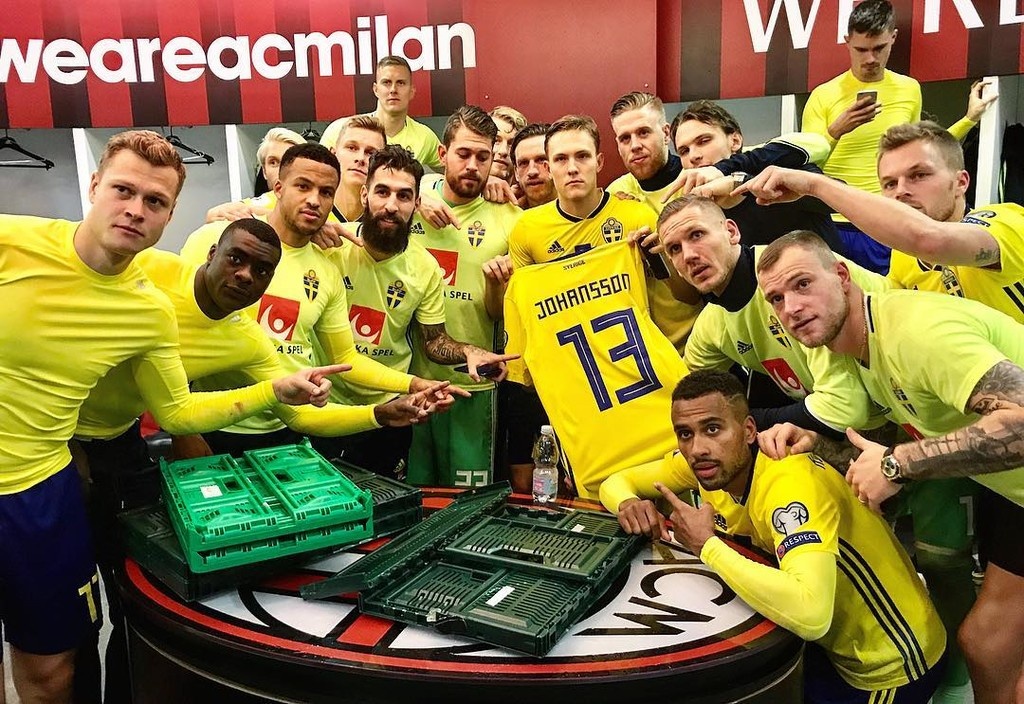 Ιταλία - Σουηδία: Συγκινητική αφιέρωση στον Γιόχανσον! (photo)