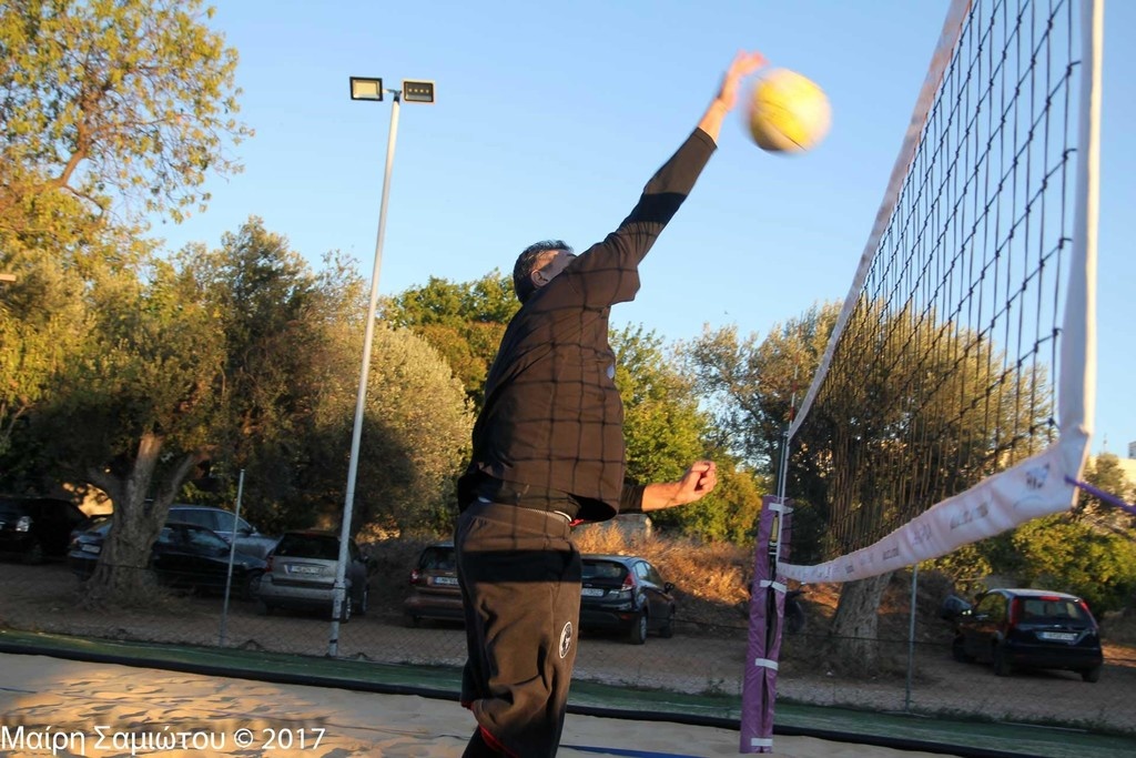 Ο Διαμαντίδης το… γύρισε στο βόλεϊ! (pics)
