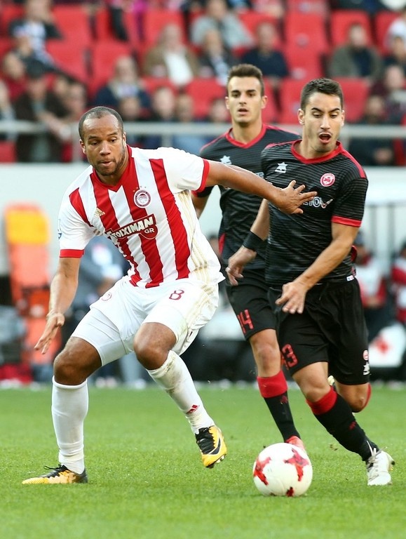 Ολυμπιακός: Αυτό λέει ο Οτζίτζα για την… φυγή του! (photos)