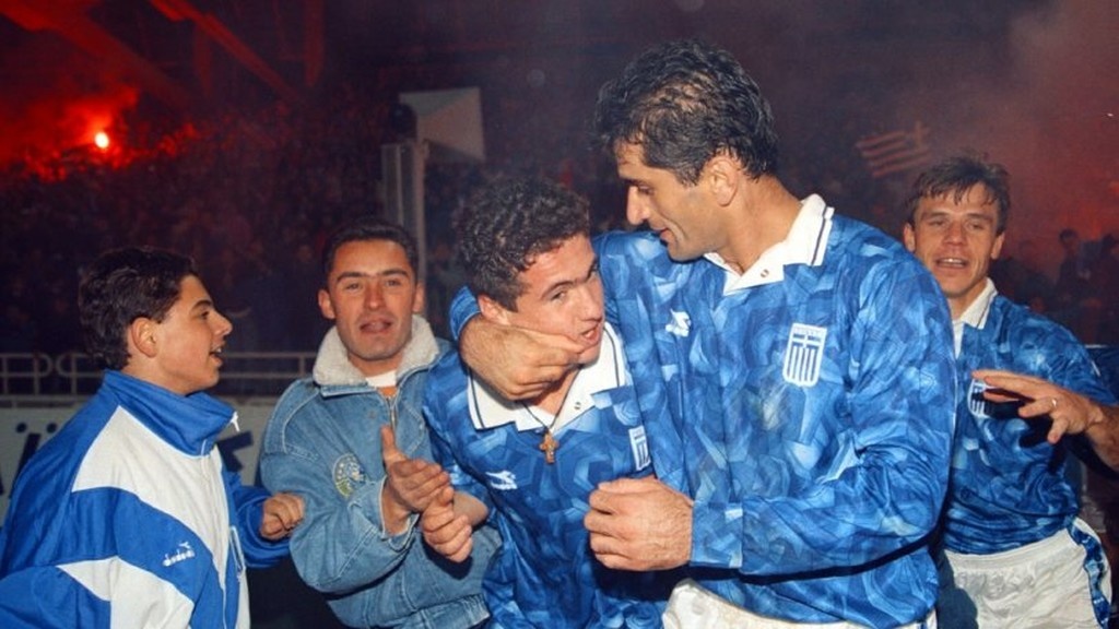 Ελλάδα: Η ιστορική πρόκριση στο Μουντιάλ με… Μαχλά! (photos+videos)