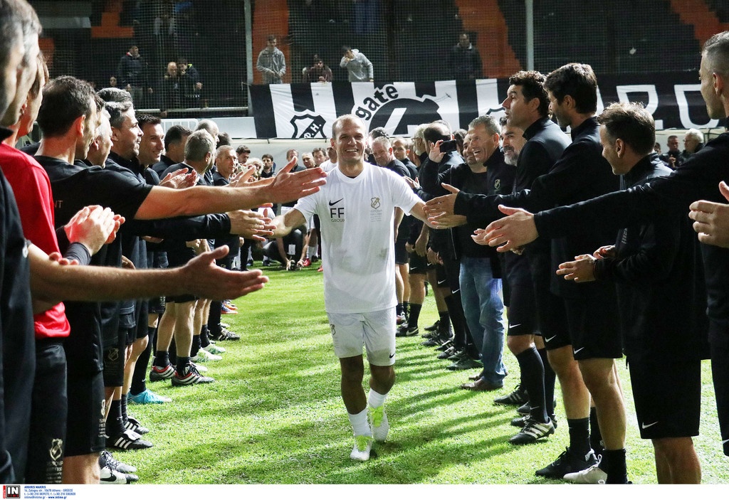 «Σείστηκε» το «Γεντί Κουλέ» για τον θρυλικό Γκέραρντ: «Δε θα σε ξεχάσουμε ποτέ, Ολλάνδε»! (pics)