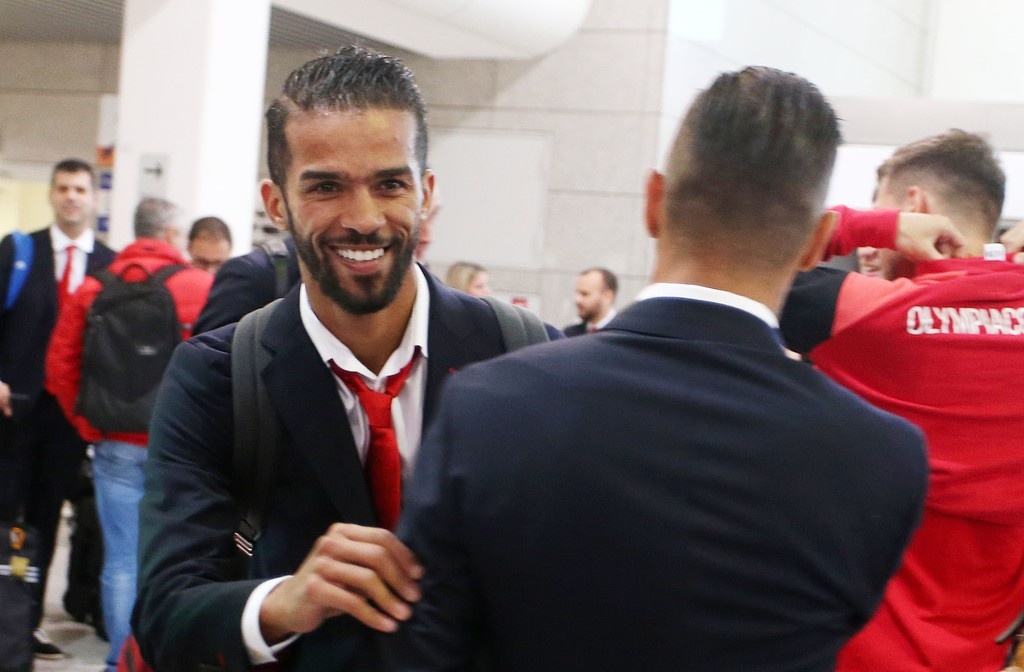 Η αναχώρηση του Ολυμπιακού για την Λισαβόνα (pics)