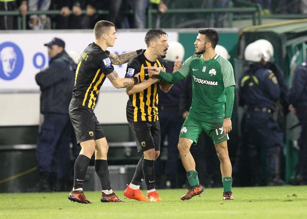 Παναθηναϊκός - ΑΕΚ: Το επεισόδιο Σιμόες-Βιγιάφανιες που δεν πήραμε πρέφα στο ντέρμπι (photos)