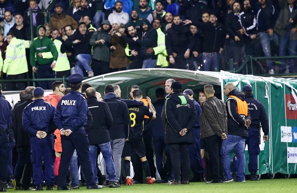 Παναθηναϊκός - ΑΕΚ: Το επεισόδιο Σιμόες-Βιγιάφανιες που δεν πήραμε πρέφα στο ντέρμπι (photos)