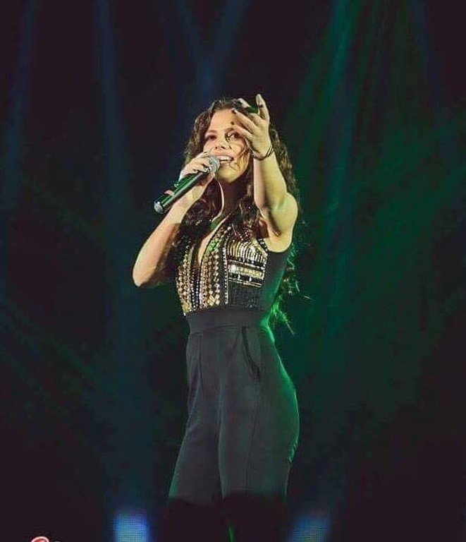 Η «μούσα» του Μίμη Πλέσσα στο νέο της δισκογραφικό «σπίτι»