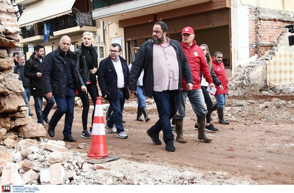 Ολυμπιακός: Στη Μάνδρα ο Μαρινάκης (photos)