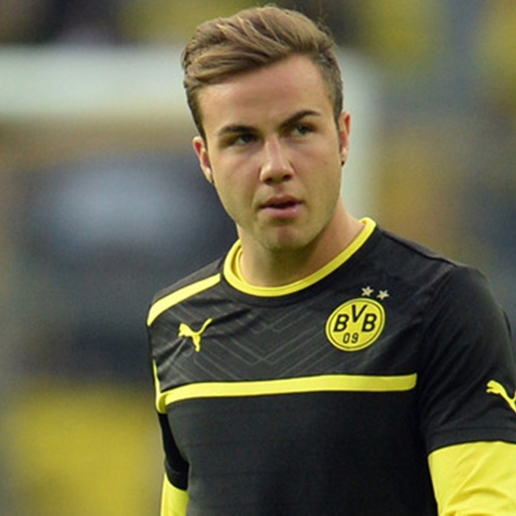 Σοκ για γνωστό ποδοσφαιριστή -  Εκτός δράσης για έξι εβδομάδας (photos)