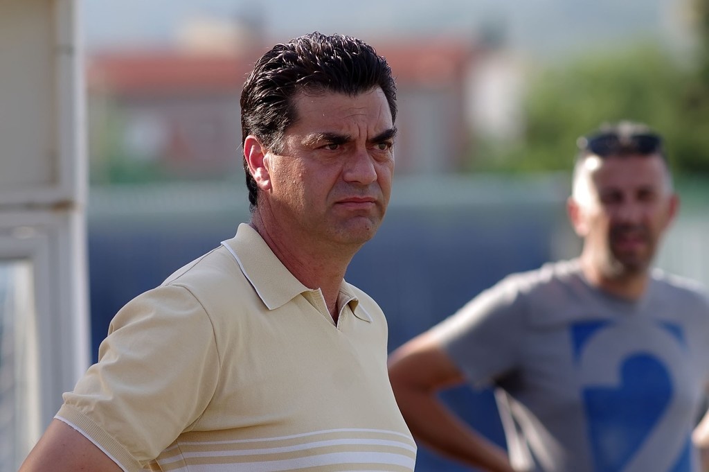 Νέος προπονητής σε πάγκο ομάδας στην Football League (photo)