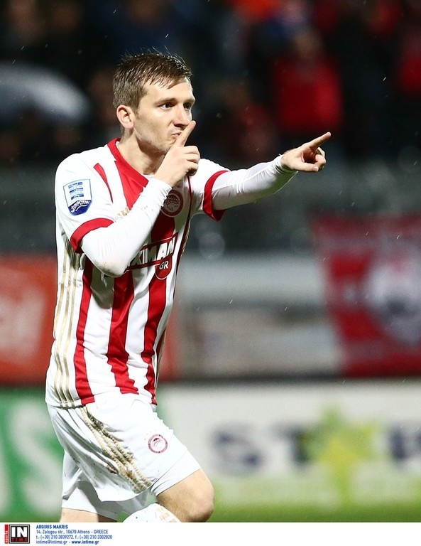 Η χειρονομία του Μάριν που άναψε «φωτιές» στον Ολυμπιακό (photos)