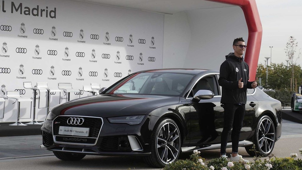 Η Ρεάλ Μαδρίτης «τρέχει» στην Formula 1! (video+photos)