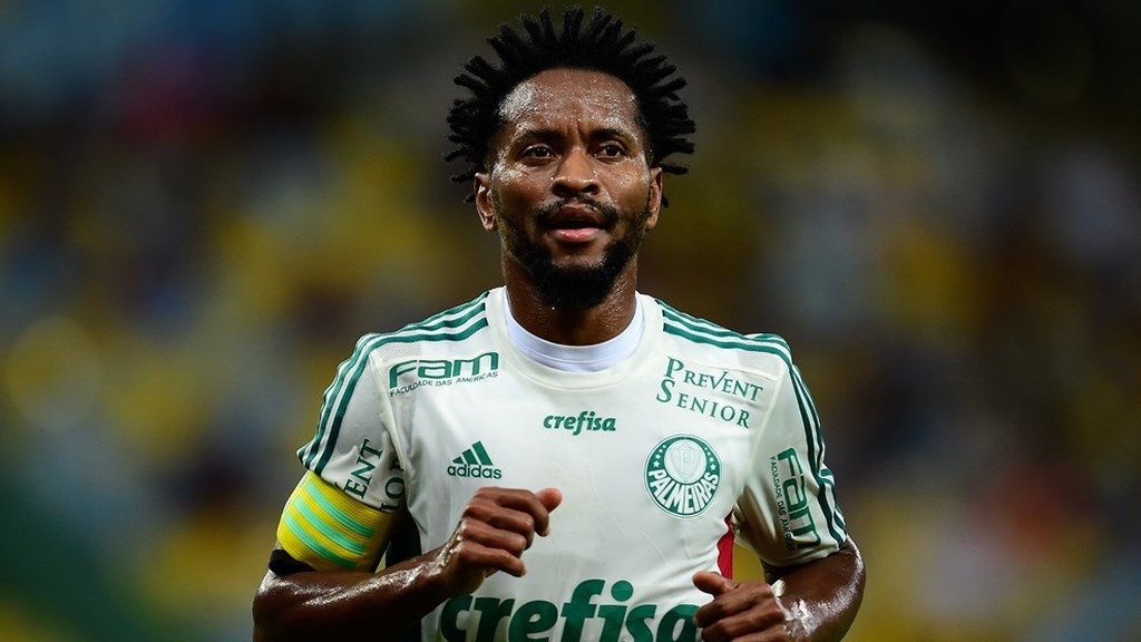 Η ανατριχιαστική ομιλία του Ζε Ρομπέρτο στα αποδυτήρια πριν το αντίο του (video+photos)