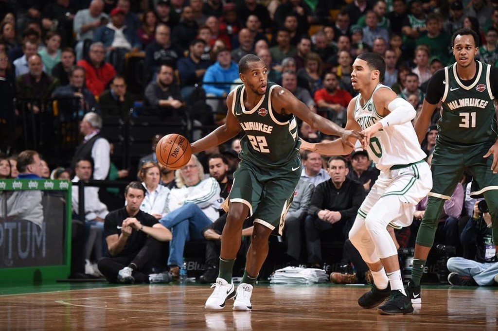 NBA: Μυθική 40άρα σε ελληνική βραδιά ο Αντετοκούνμπο! (photos+video)