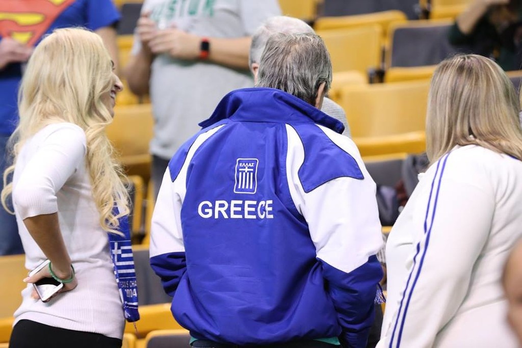 NBA: Μυθική 40άρα σε ελληνική βραδιά ο Αντετοκούνμπο! (photos+video)