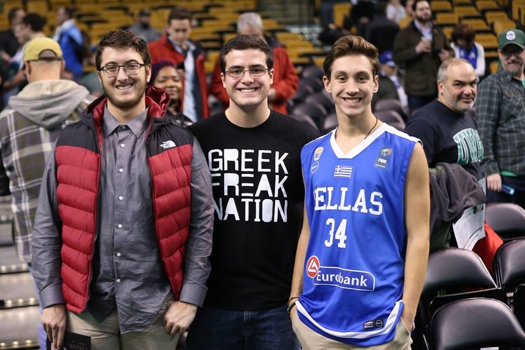 NBA: Μυθική 40άρα σε ελληνική βραδιά ο Αντετοκούνμπο! (photos+video)