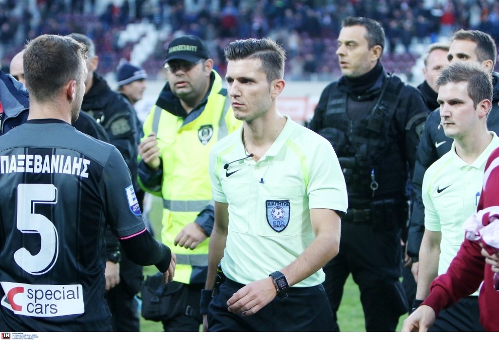 ΑΠΙΣΤΕΥΤΟ: Ξύλο Κούγια-Φυντάνη μετά το γκολ της Λάρισας!