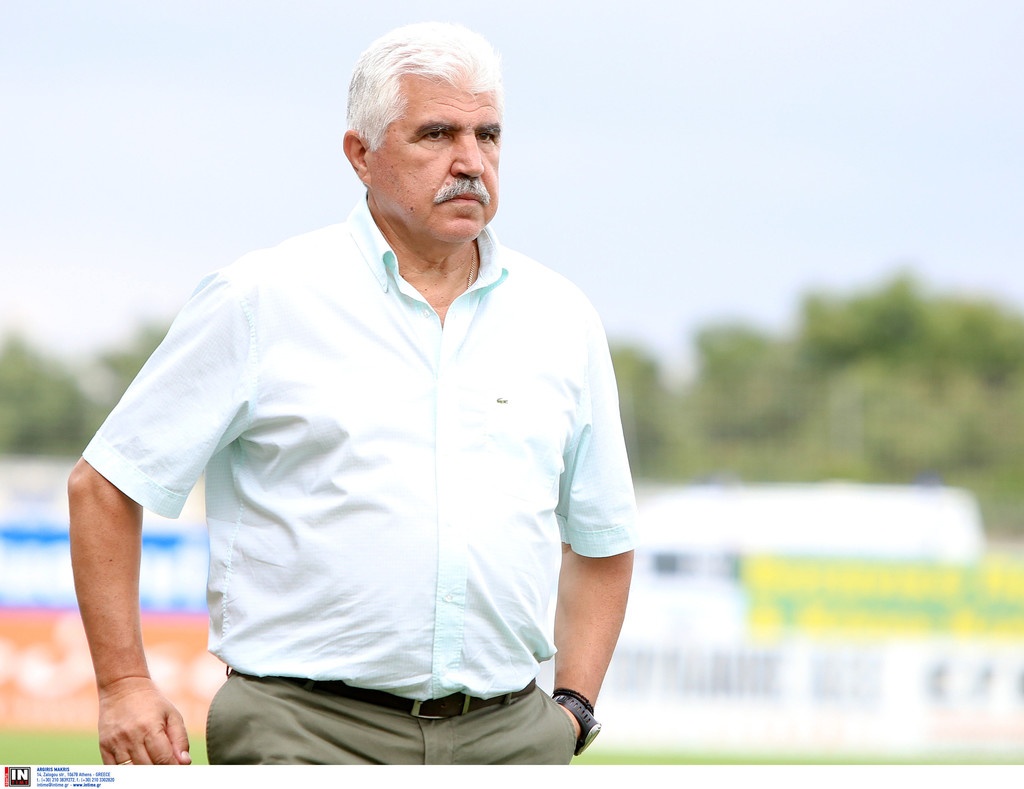 Έλληνας προπονητής επιστρέφει στην Super League και πιάνει δουλειά στον Απόλλων Σμύρνης! (photos)