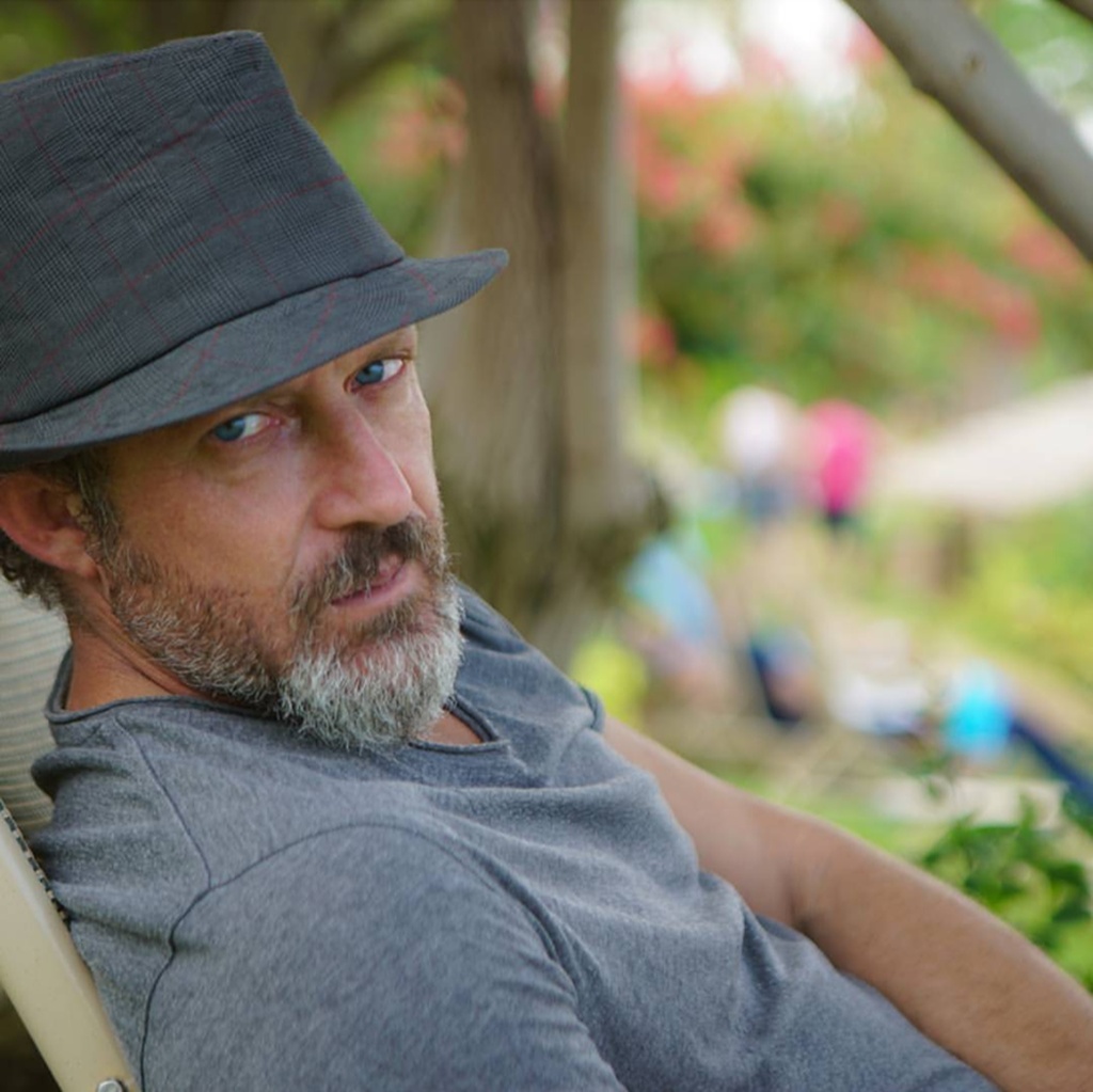 Αποκάλυψη σοκ: Παραλίγο να δολοφονήσουν Έλληνα ηθοποιό - Εφιαλτικές στιγμές!