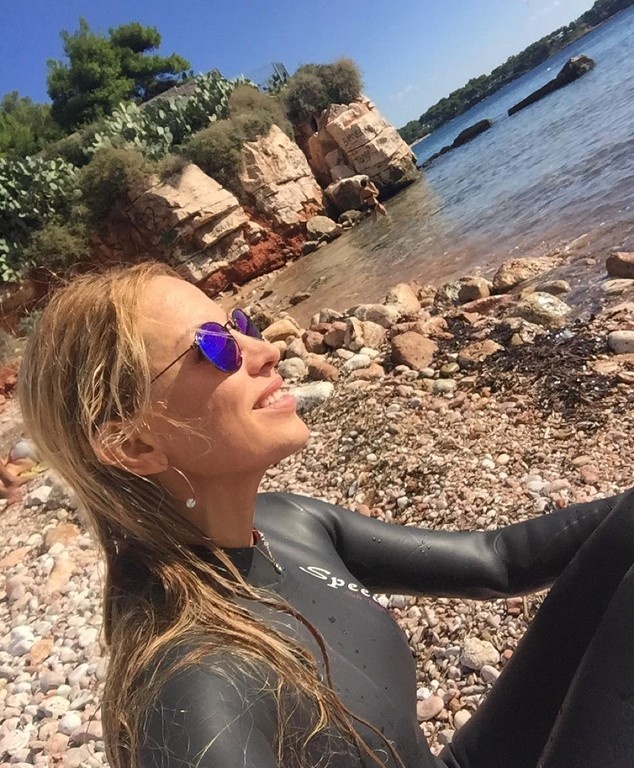 Θυμάστε το sex symbol των 90’s Αννίτα Ναθαναήλ; Δείτε πώς είναι σήμερα!