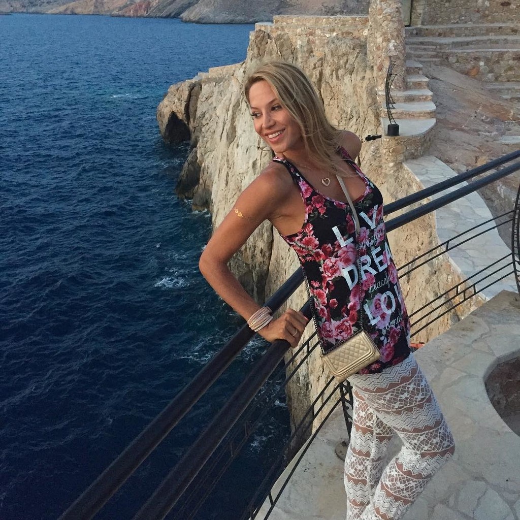 Θυμάστε το sex symbol των 90’s Αννίτα Ναθαναήλ; Δείτε πώς είναι σήμερα!