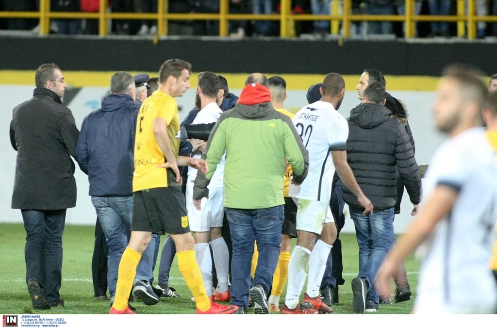 Χαμός και επεισόδιο με Παπαδόπουλο στο Άρης-ΟΦΗ! (photos)