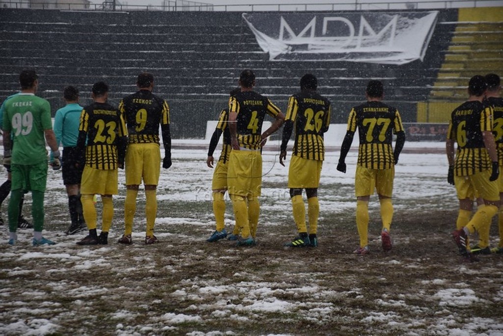 Football League: Αναβολή λόγω χιονιού για Αναγέννηση Καρδίτσας και Σπάρτη! (photos)