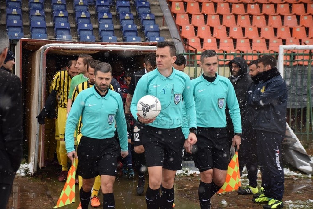 Football League: Αναβολή λόγω χιονιού για Αναγέννηση Καρδίτσας και Σπάρτη! (photos)