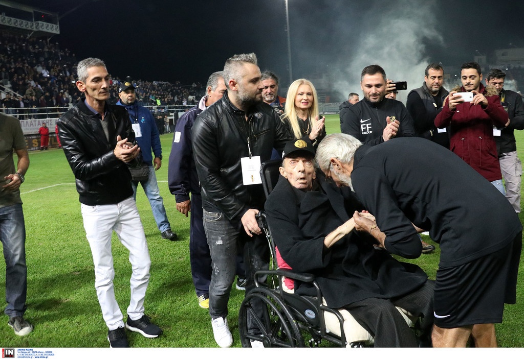 Ανατριχίλα: Η τελευταία εμφάνιση του θρυλικού Γκέραρντ πριν «σβήσει»