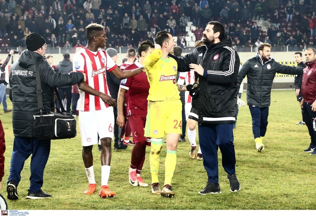 Επεισόδιο Προτό-Ζίζιτς στο ΑΕΛ-Ολυμπιακός (photos)