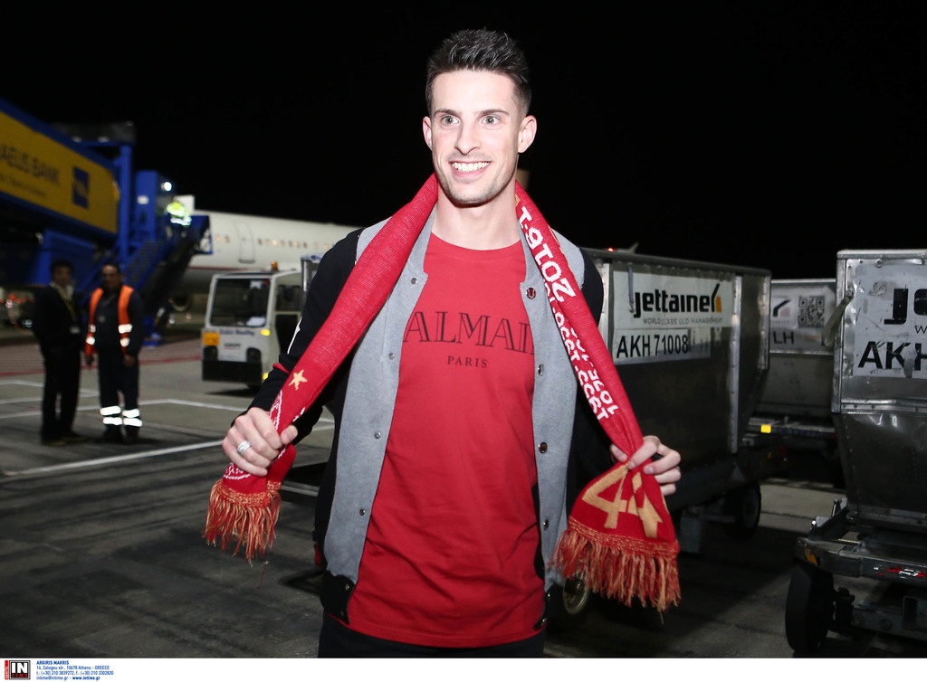 Ολυμπιακός: Ο Μιραλάς γύρισε σπίτι του και αποθέωθηκε