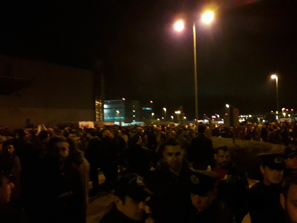 Ολυμπιακός: Ο Μιραλάς γύρισε σπίτι του και αποθέωθηκε