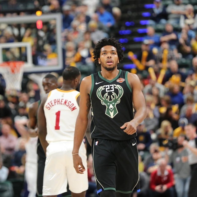 NBA: Οι Πέισερς βρήκαν αντίδοτο για Giannis και… διέλυσαν τους Μπακς! (photos+video)