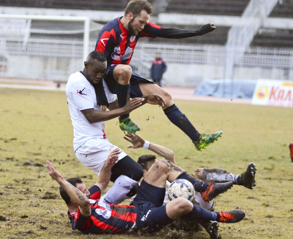 Τρίκαλα-Σπάρτη: Αυτό δεν ήταν ματς, ήταν λασπομαχία! (photos)