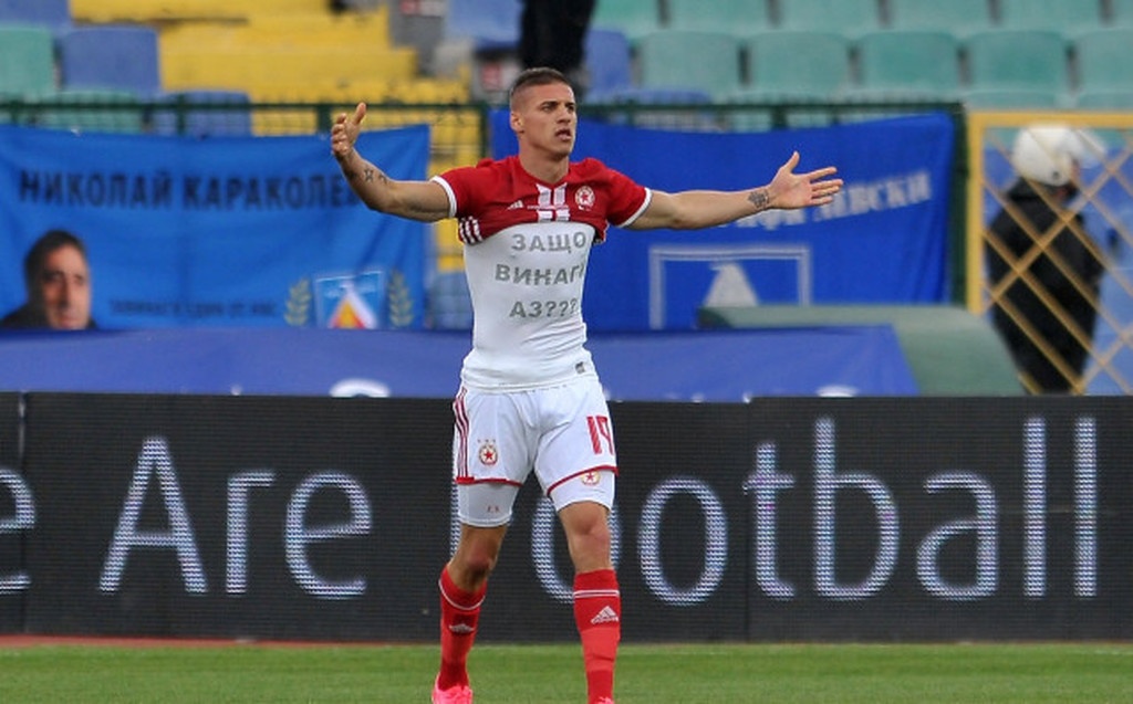 Ολυμπιακός: «Τσεκάρει» Ντεσπόντοφ για την επίθεση (photos+video)